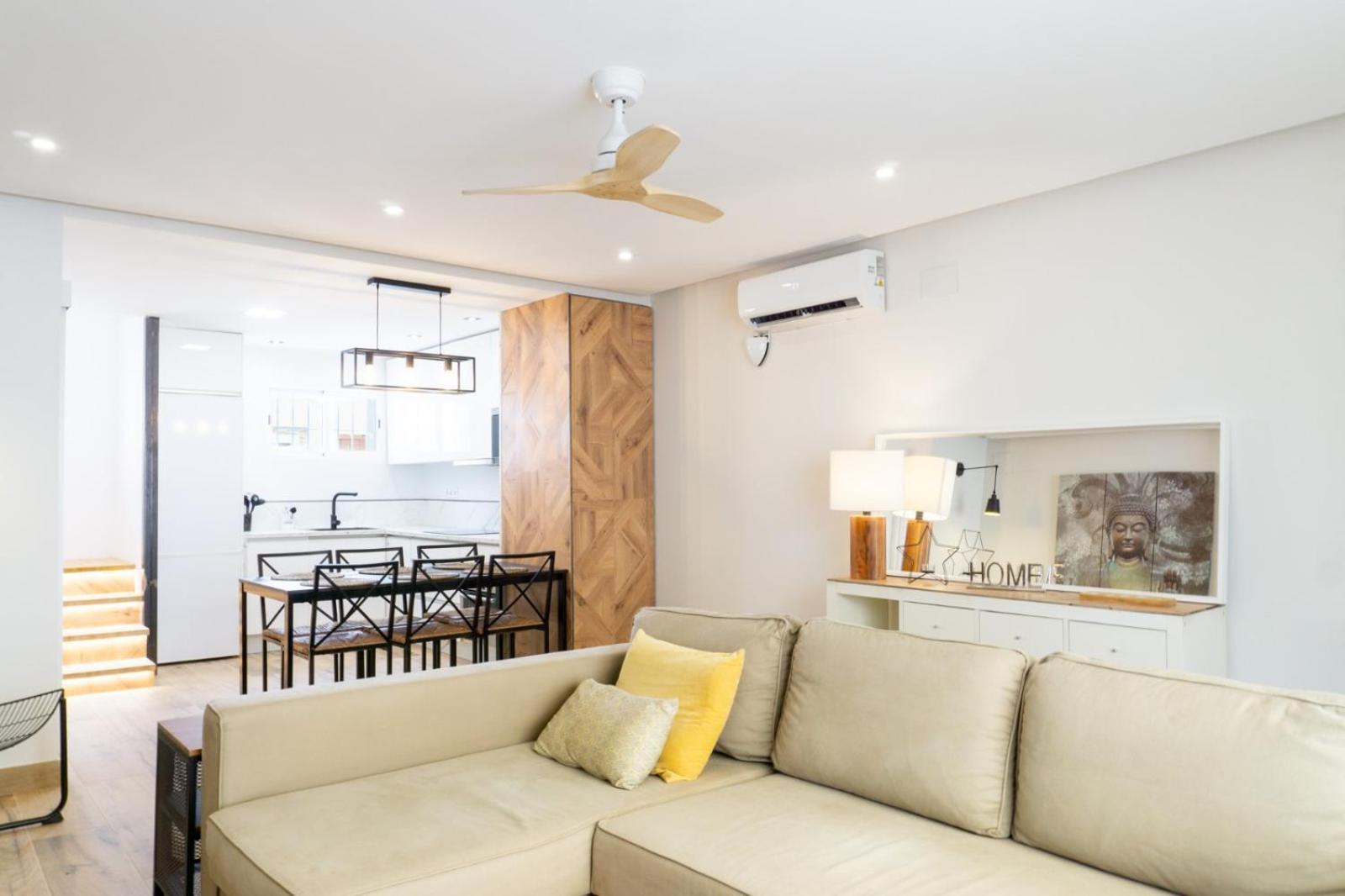 Apartamento Acogedora Casa Junto Al Mar ,Cerca Del Centro Urbano Málaga Exterior foto