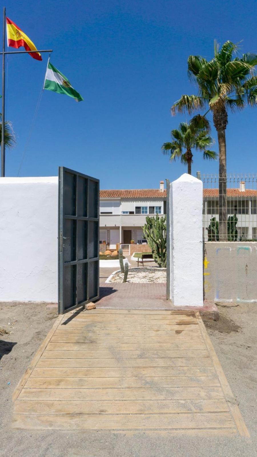 Apartamento Acogedora Casa Junto Al Mar ,Cerca Del Centro Urbano Málaga Exterior foto